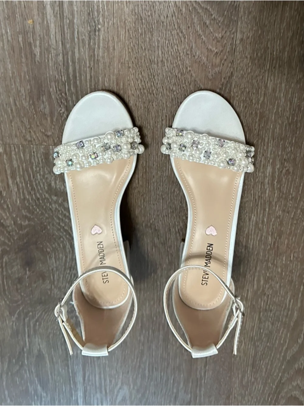 Steve Madden Youth  Girls' size 4 J-Carrson  Embellished Dress Shoes  Pageant